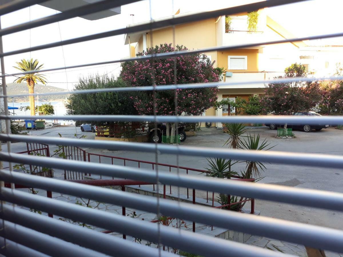Limanaki Ss View Apartment Kavala Bagian luar foto