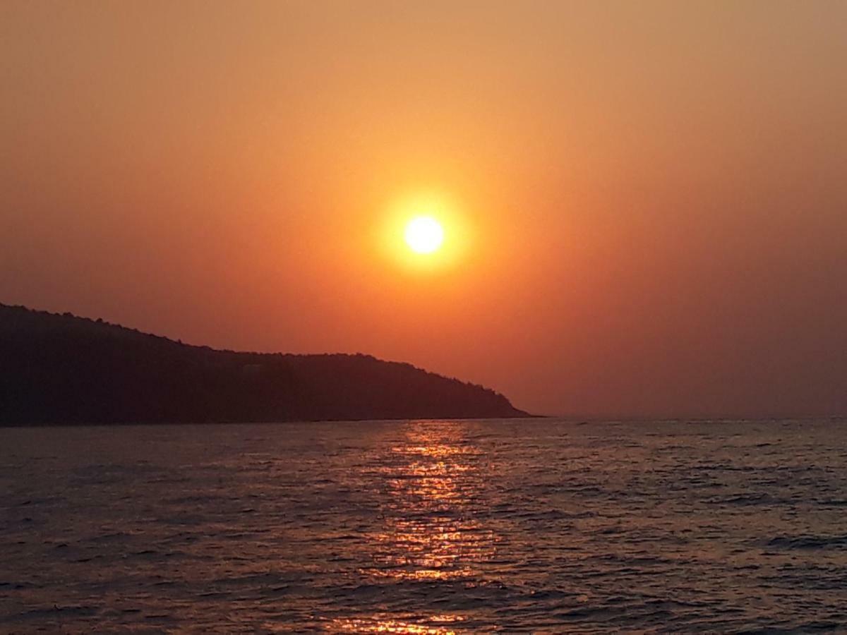 Limanaki Ss View Apartment Kavala Bagian luar foto